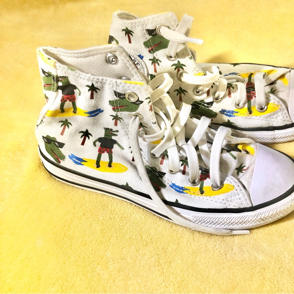 Converse Gater and Palm Trees Boys Sneakers, Size 2